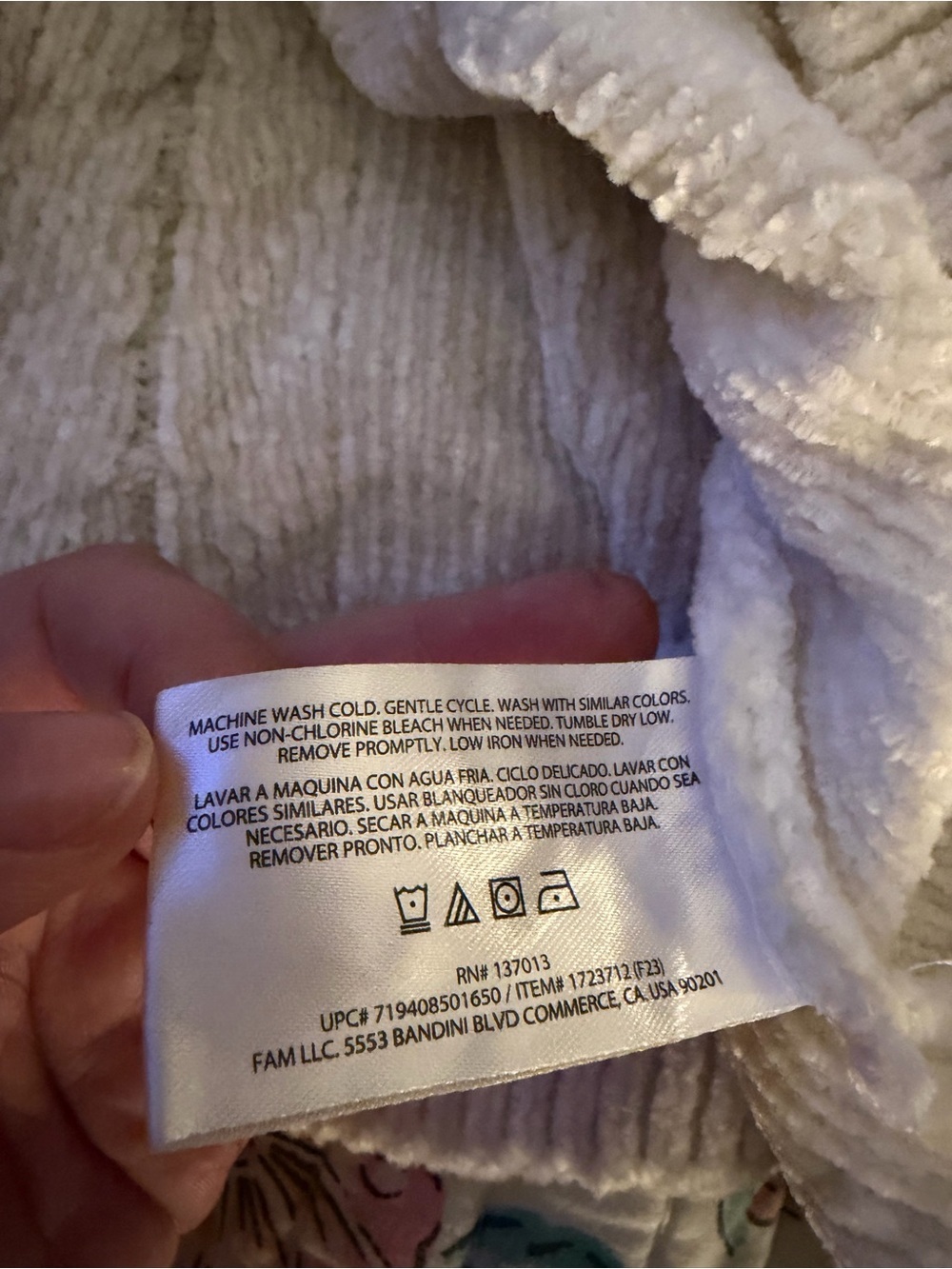 Orvis Women’s Soft Cream Textured Sweater- Size Small - Picture 11 of 11